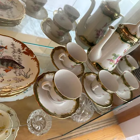 Modern * Boleslawiec (Lower Silesia)